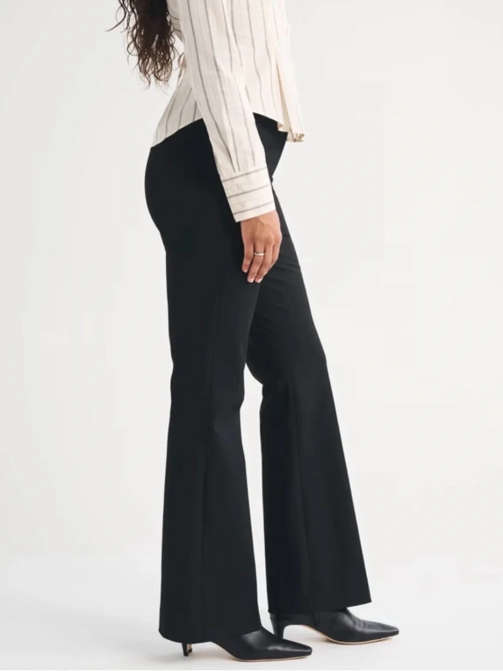 NWT Abercrombie & Fitch Curve Love Women's Black High-Waisted Boot Cut Pants - Picture 3 of 11